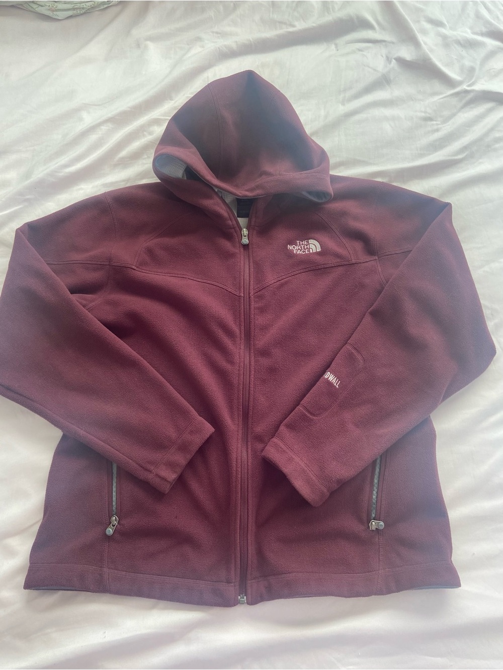 The North Face Women's Hooded Fleece Jacket - Burgundy